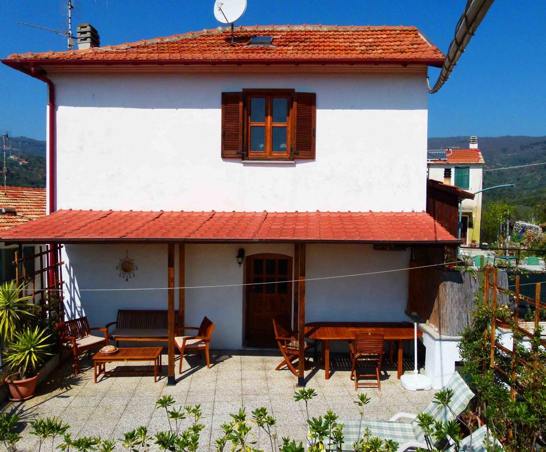 Un Posto Al Sole Villa Diano San Pietro Eksteriør bilde