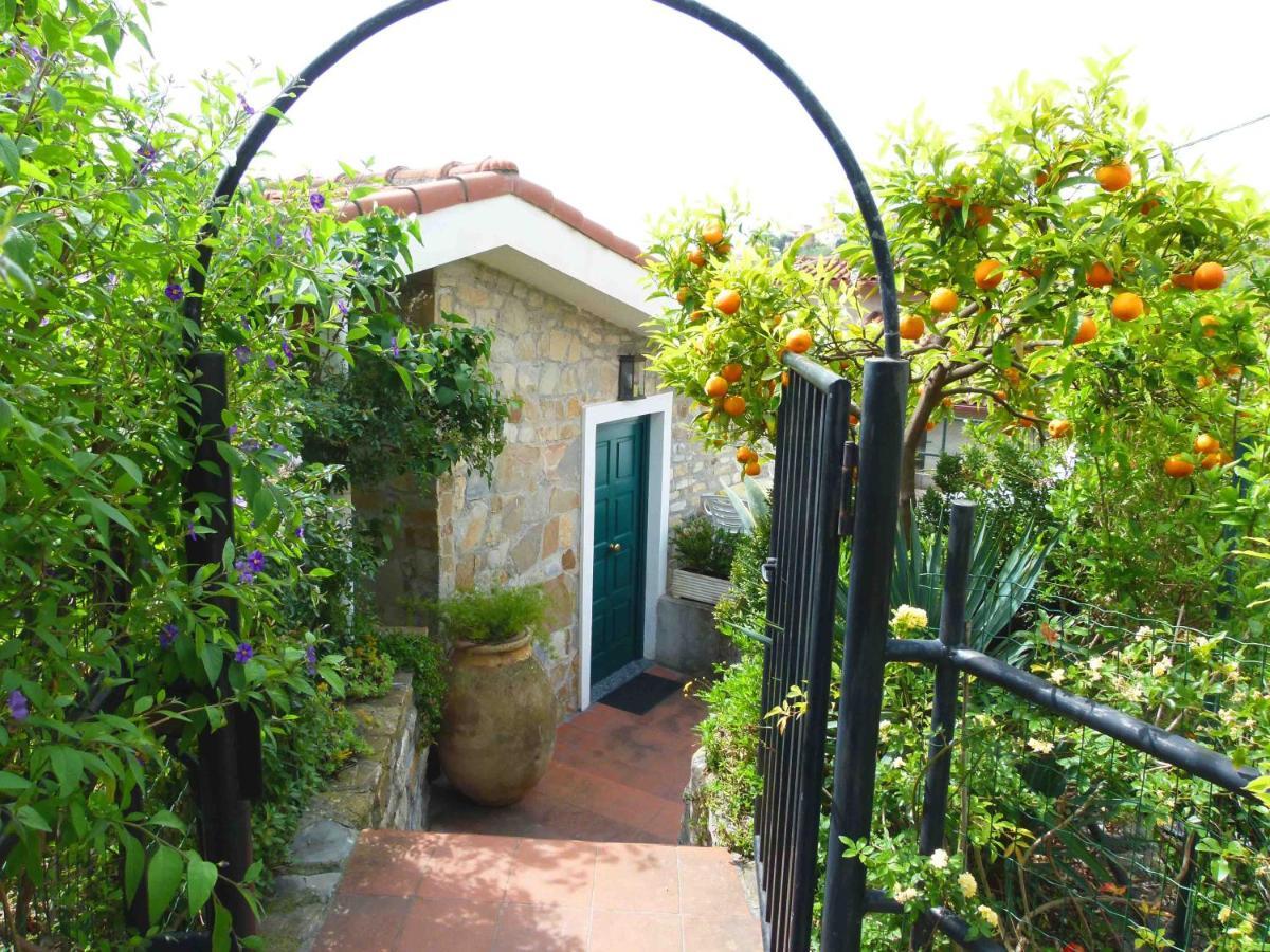 Un Posto Al Sole Villa Diano San Pietro Eksteriør bilde